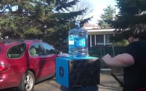 Amazing Bottle Ninja - Fun - VIDEOTIME.COM