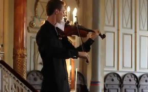 Violinist Vs Ringtone - Music - VIDEOTIME.COM