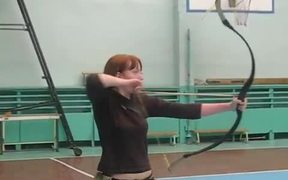 Super Fast Archery Girl