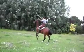 Jump Roping Horse - Animals - VIDEOTIME.COM