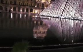 Monsantra Visits France - Fun - VIDEOTIME.COM