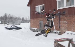 Drone With A Chainsaw - Tech - VIDEOTIME.COM