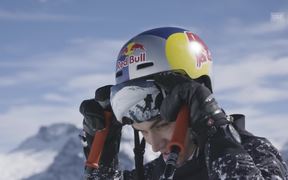 80 Mph Backwards Skiing - Sports - VIDEOTIME.COM