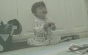 Kids Telling Jokes & Babies Laughing - Kids - VIDEOTIME.COM