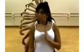 Amazing Multi-Hand Dance Technique - Fun - VIDEOTIME.COM