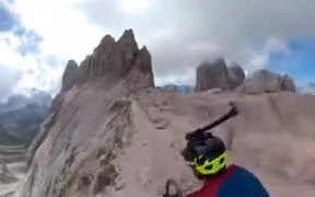 Riskiest Mountain Path To Ride A Bike - Sports - VIDEOTIME.COM