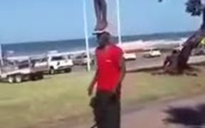 Man Took A Kid On His Head Literally - Fun - VIDEOTIME.COM