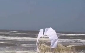 Even Wind Can Give Life - Tech - VIDEOTIME.COM