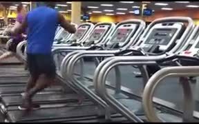 The Coolest Dance Routine On A Treadmill