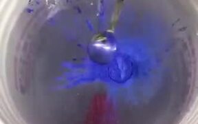 Adding Satin Blue Color To Resin, Satisfying! - Fun - VIDEOTIME.COM