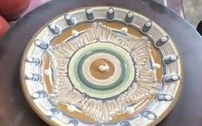 The Process Of Painting Beautiful Pottery! - Fun - VIDEOTIME.COM