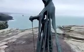 Creepiest Statue Ever?