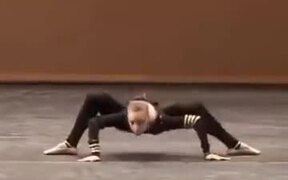 The Amazing Spider Dance - Fun - VIDEOTIME.COM