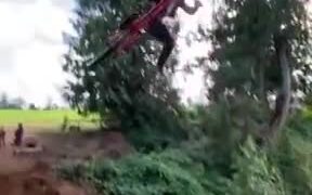 Wild Offroad Bike Stunt - Sports - VIDEOTIME.COM