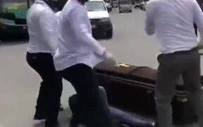 People Without Mask Coffin Dance Treatment