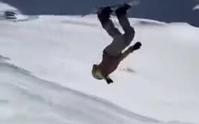 Snowboarding Genius Marques Kleveland