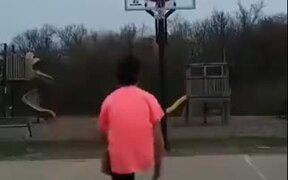 World's Best Basketball Trick Shot - Sports - VIDEOTIME.COM