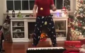 The Best Juggling Ever - Fun - VIDEOTIME.COM