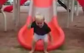 A Slide That Damages Your Kid's Brain - Kids - VIDEOTIME.COM
