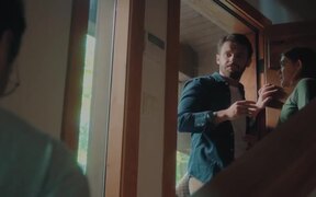 Weekenders Official Trailer - Movie trailer - VIDEOTIME.COM