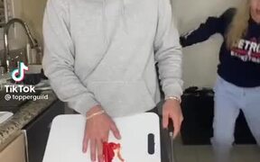 Sausage Finger Prank On Girlfriend - Fun - VIDEOTIME.COM