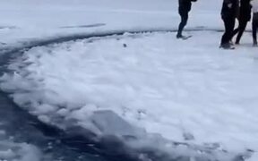 Unique Spinning Ice Circle