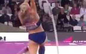 Unbelievable Pole Jump By A Lady - Sports - VIDEOTIME.COM