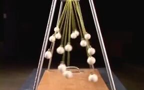 Pendulum Waves - Tech - VIDEOTIME.COM