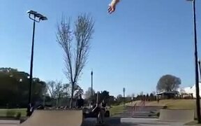 Amazing Skateboard Tricks - Sports - VIDEOTIME.COM