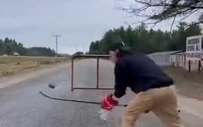 Meet The God Of Hockey Tricks - Sports - VIDEOTIME.COM