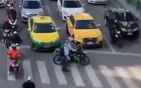 Motorcyclists are nice people