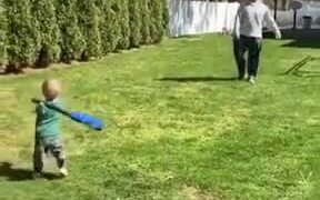 Young Toddler Scores A Perfect Baseball Shot - Kids - VIDEOTIME.COM