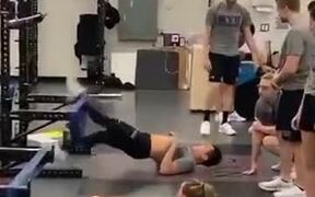 This Man Is Literally All About Leg Day - Sports - VIDEOTIME.COM