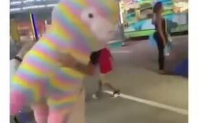 Girl Finally Wins Huge Stuffed Toy At The Fair