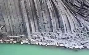 The Incredible Basalt Canyons Of Iceland - Fun - VIDEOTIME.COM