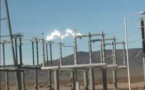 Electricity In The Air - Tech - VIDEOTIME.COM