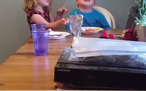 Amazing Sister Helps Feed Brother - Kids - VIDEOTIME.COM