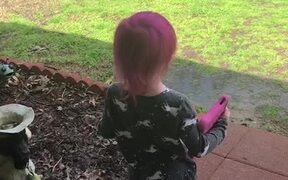 Little Girl Runs to Greet Dad in the Driveway - Kids - VIDEOTIME.COM