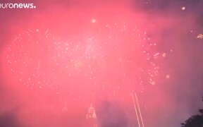 Malaysia Welcomes The New Year With Fireworks - Fun - VIDEOTIME.COM
