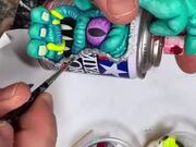 Guy Makes Monster Out of Tin Can Using Clay - Fun - Y8.COM