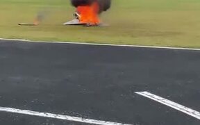 RC Jet Crashes in Flames Instantly After Take Off - Tech - VIDEOTIME.COM