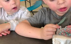 Toddler Makes 2-Bite Rule When Sharing Ice Cream