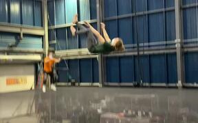 Acrobat Reaches Insane Height - Sports - VIDEOTIME.COM