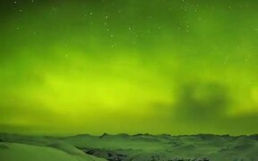 Amazing Timelapse of Aurora Borealis Over Alaska