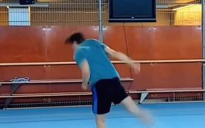 Guy Does Multiple Backflips Continuously - Sports - VIDEOTIME.COM