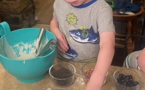 Little Kids Bake Delicious Pancake Bites