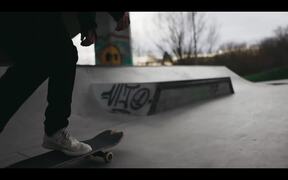 Guy Displays Impressive Skateboarding Tricks