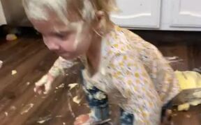Toddler Playfully Puts Butter All Over Body - Kids - VIDEOTIME.COM