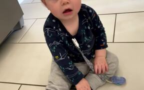 Cheerful Baby Boy In Total Shock - Kids - VIDEOTIME.COM
