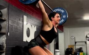 Woman Does Heavy Weightlifting & Intense Workouts - Sports - VIDEOTIME.COM